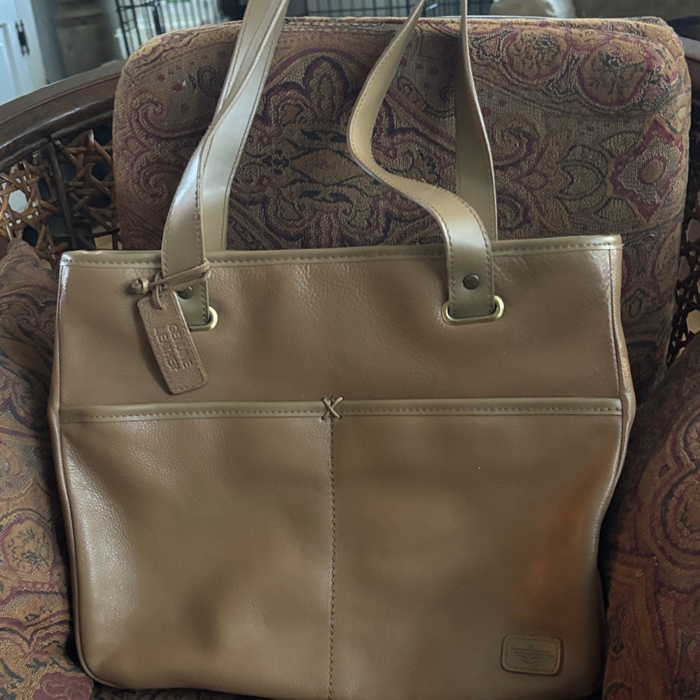 Dockers Genuine Leather Tote Bag